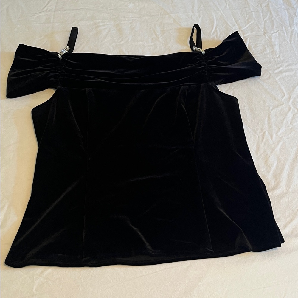 JS Boutique Black Velvet Blouse